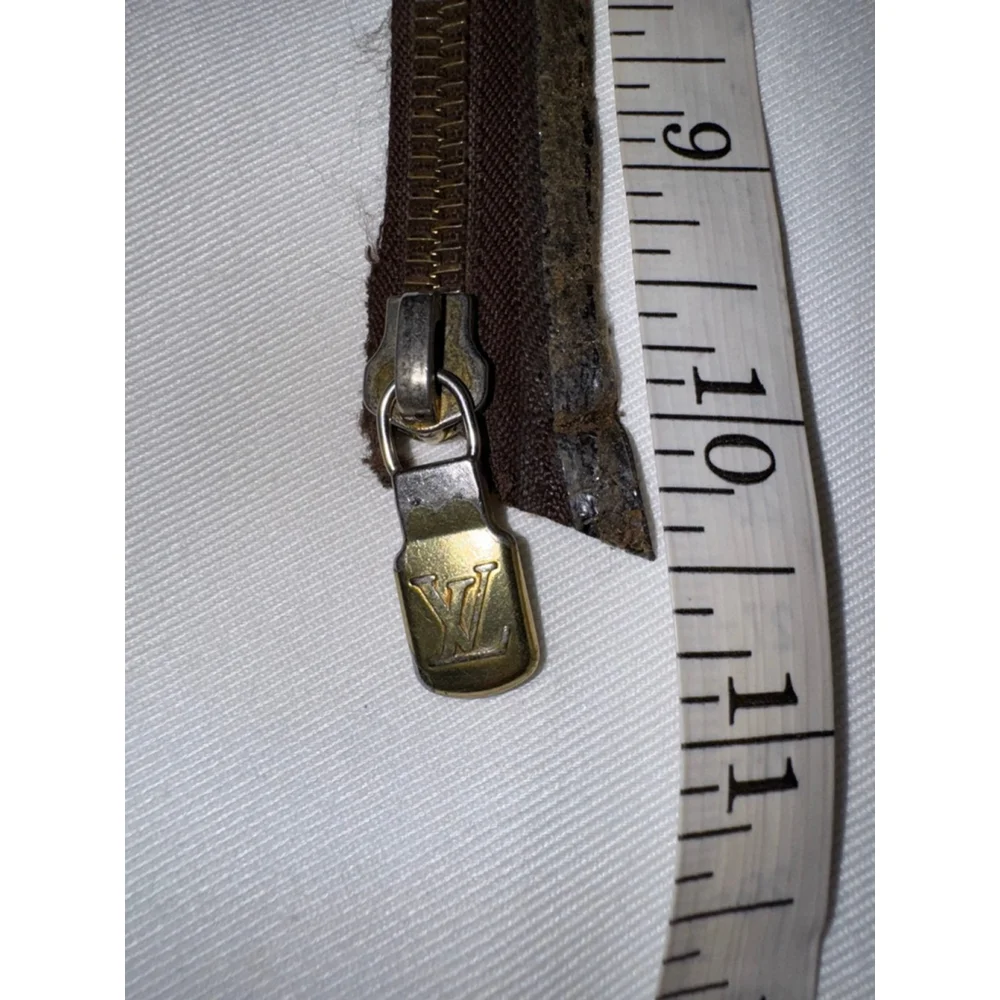 Louis Vuitton Brass Tone Replacement Zipper Pull Repair Piece Vintage SKU-Z02